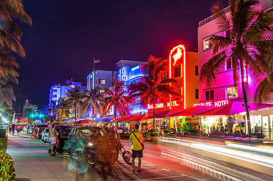 The History of Neon Signs in South Florida