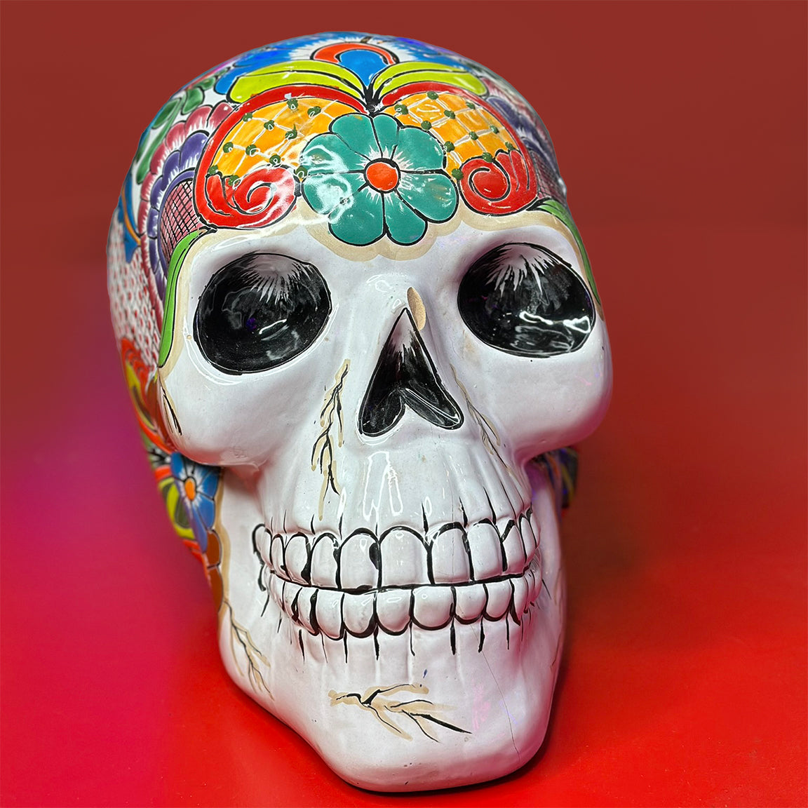 Francisco Uhmay Hand-Painted Día de los Muertos Skull Sculpture (35 cm)